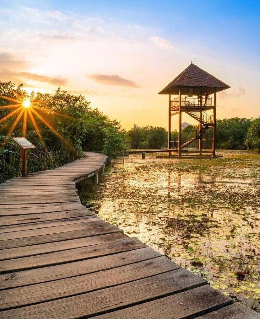 Sunrise Bliss अपार्टमेंट Sri Jayewardenepura Kotte